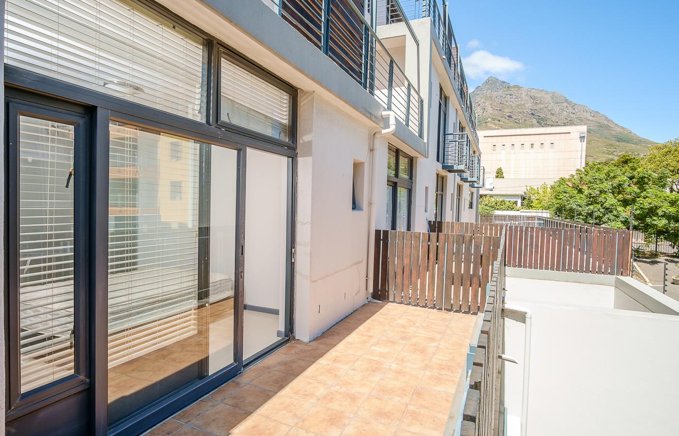 Observatory, Cape Town Property Apartments / flats for sale in