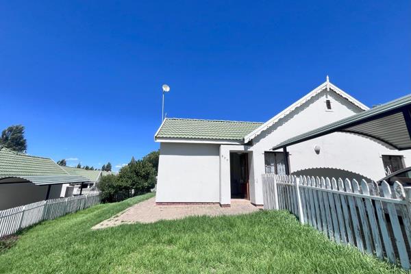 This charming and modern home boasts 3 spacious bedrooms with built-in cupboards and sleek tiled floors. The bathrooms are equipped with all necessary amenities and the open-plan kitchen provides ample storage space. The cozy lounge and secure carport complete the package. ...