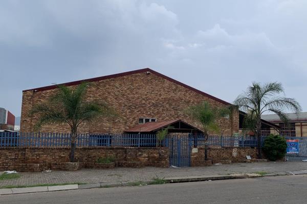 Sunderland ridge | 1,100 square meter warehouse to let on a 1,500 square meter stand | ...