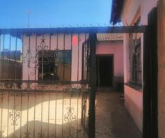 House for sale in Leboeng