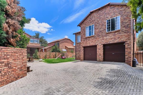 T
This home stands out due to its blend of practicality, comfort, and energy efficiency. Here’s what makes it special:

* Spacious Living Area: The open-plan living and dining area with laminate flooring creates a modern, flowing space perfect for entertaining or family ...