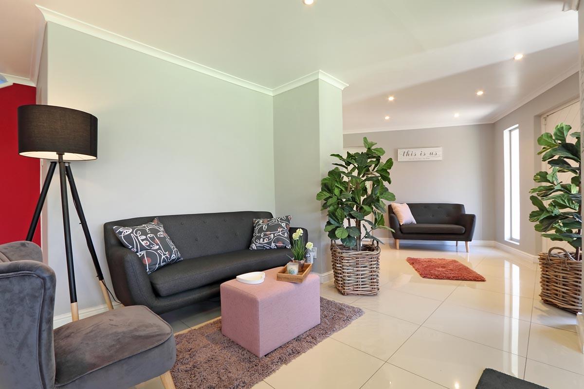 Photo of 4 Bedroom House to rent in Hout Bay Central