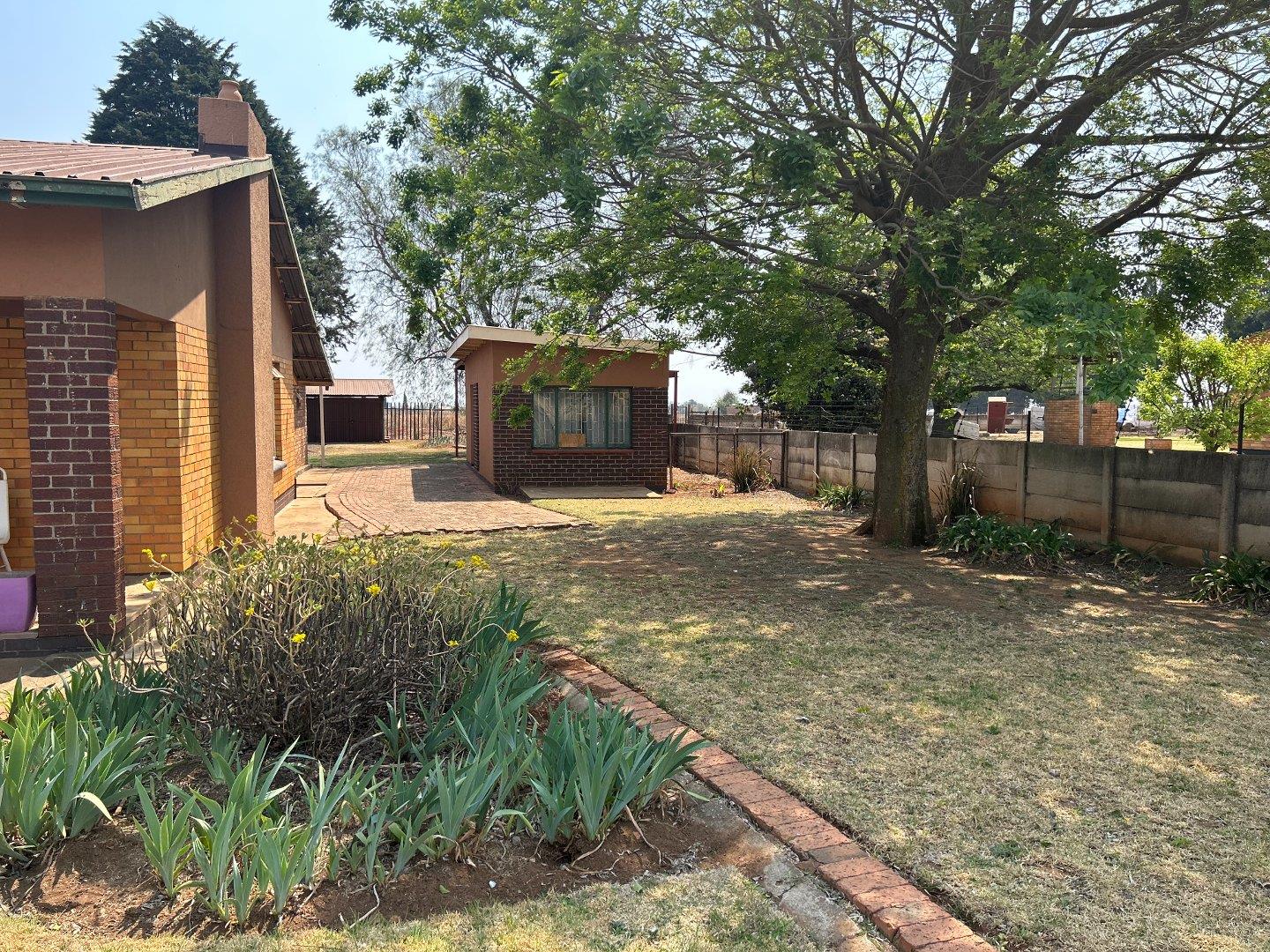 Vischkuil Property Farms for sale in Vischkuil