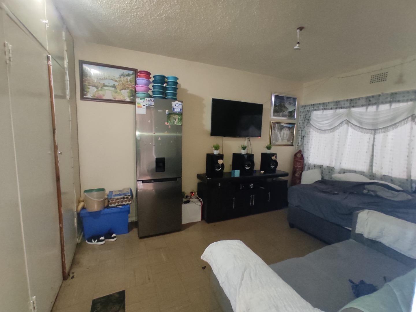 Windsor East Property Property and houses for sale in Windsor East