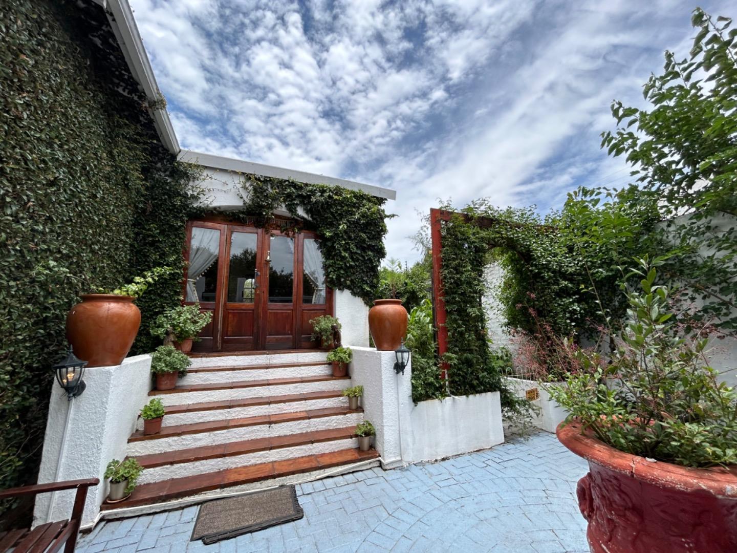 3 Bedroom House for sale in Melville 20 9th Avenue P24113884801