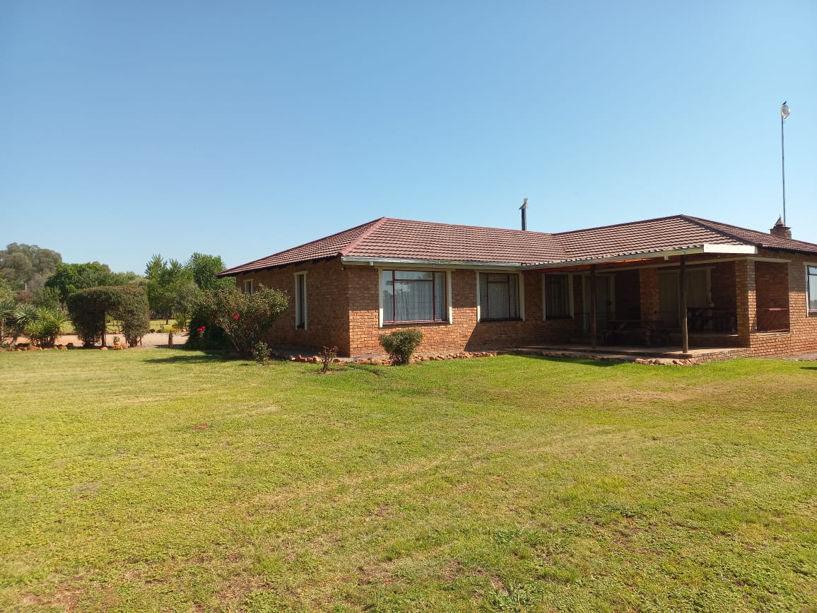 6 Bedroom House for sale in Valley Settlements AH 50 Boskat Road