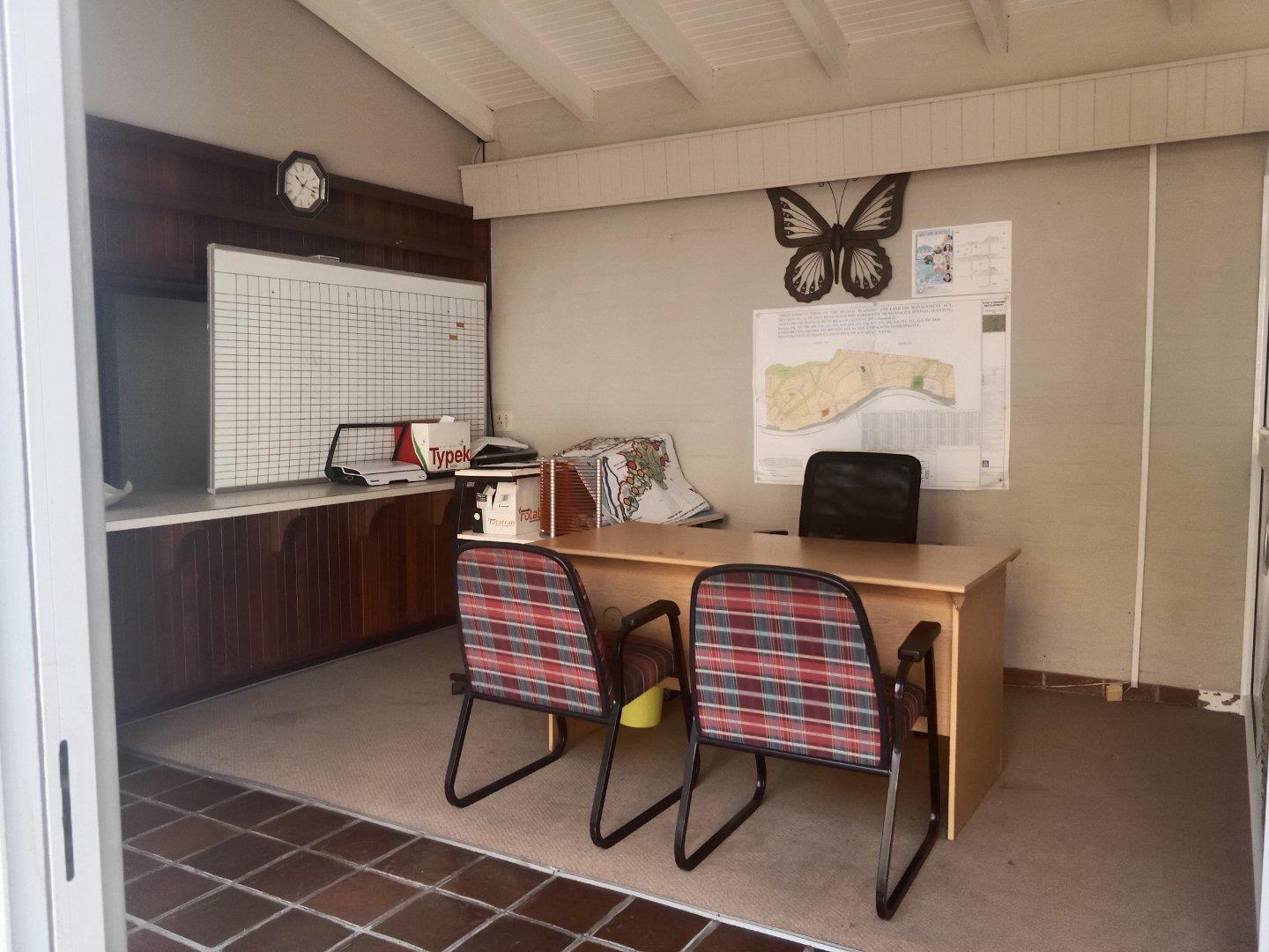 6 Bedroom House for sale in Westville P24113843850