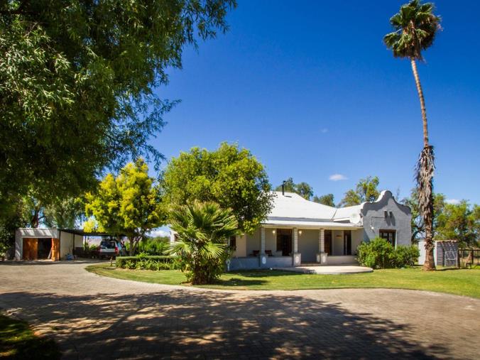 Farm for Sale in Oudtshoorn Rural