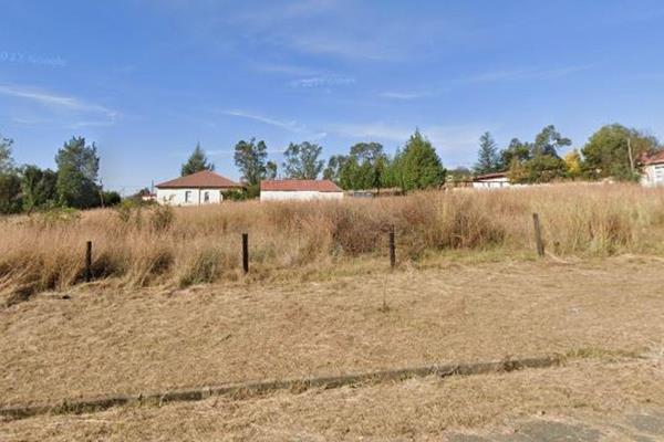 Charming Countryside Retreat - Build Your Dream Home in Machadodorp!

Discover the ...