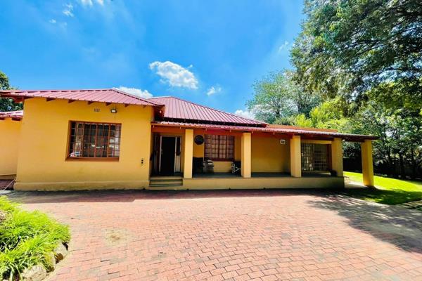 Well maintained four bedroom family home | large 2 314m2 stand | double garage and ...