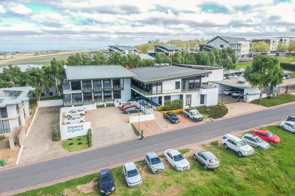 ENTIRE FLOOR TO LET in a Free-standing, double storey building, located in the prestigious Techno Park, which offers stunning views of ...