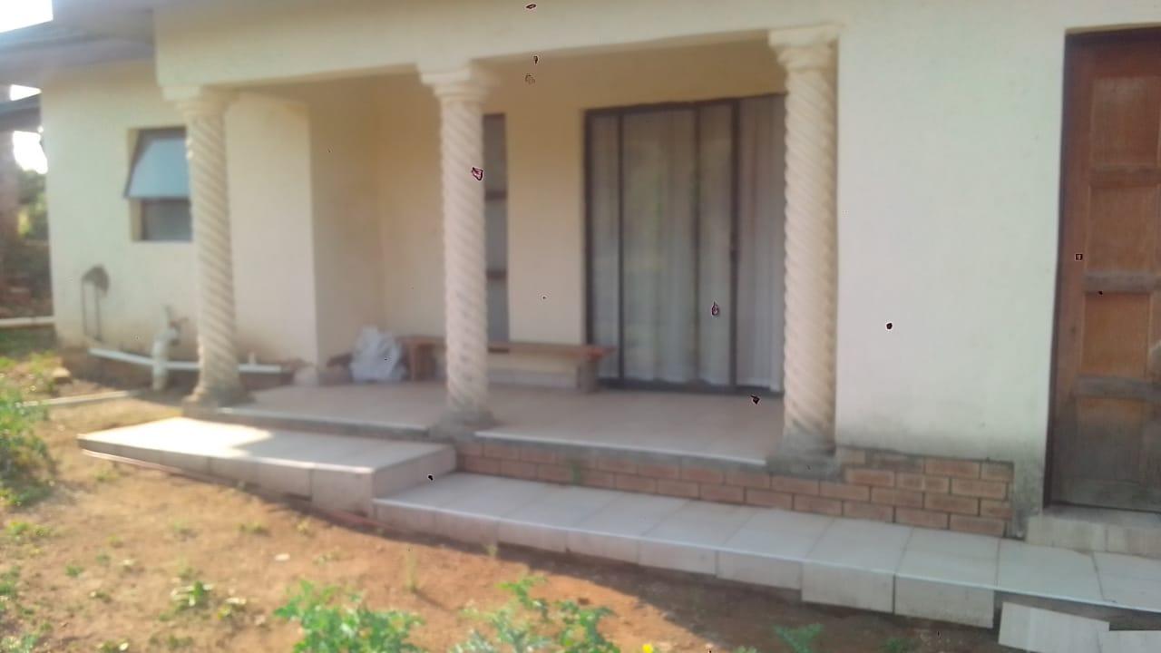 3 Bedroom House for sale in Makhado - 10 Bodwe Street - P24-109027344