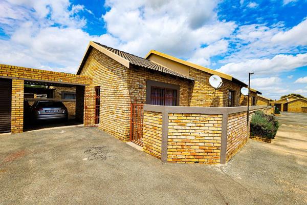 This neat property has the following on offer:
- Three bedrooms (BIC). 
- Two ...