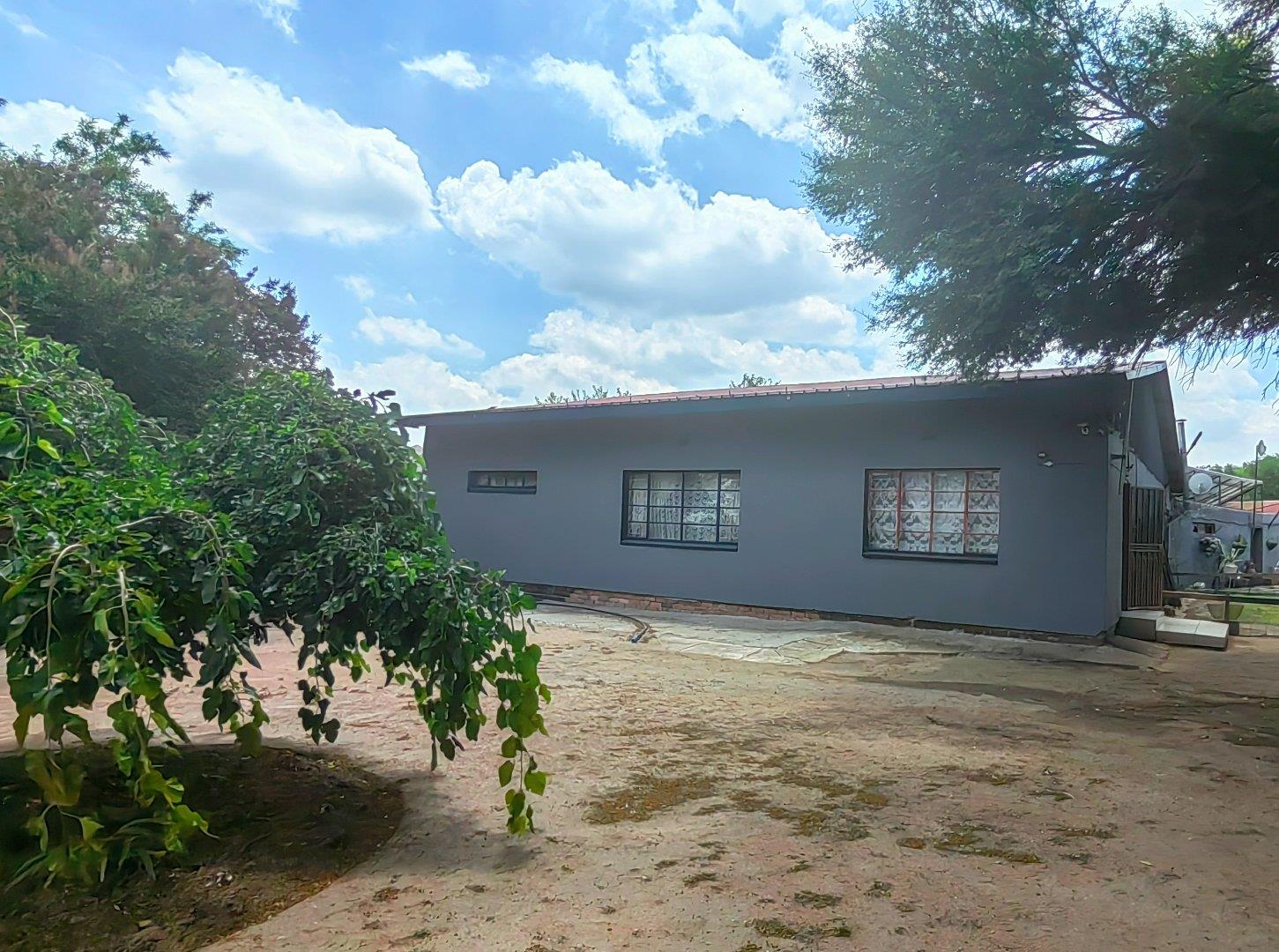 Commercial property for sale in Vischkuil P24113948447