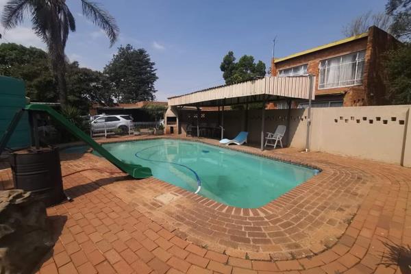 Available 1 December 2024

Spacious 2 bedroom double storey apartment with 1.5 bathroom

Kitchen, Lounge &amp; Dining room and guest ...