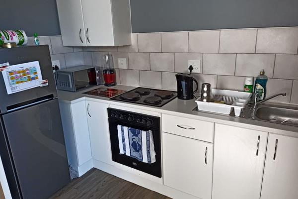 ROOM 1

OCCUPATION: MARCH

Send me an email to arrange a viewing

This property consists of the following:
FURNISHED
1 Bedroom with ...