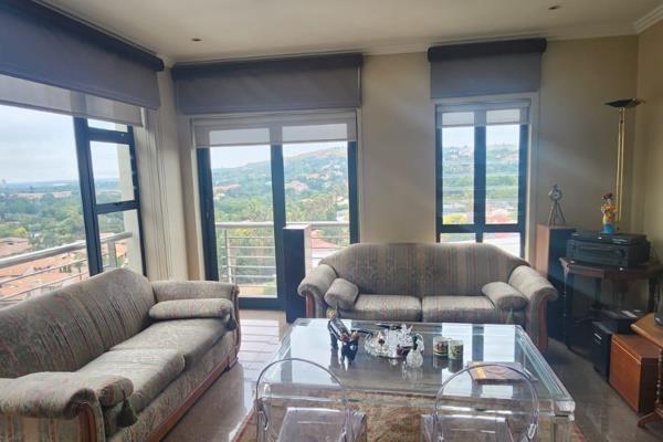 180 Degree views...Ideally Positioned corner unit with north and east views...entrance ...