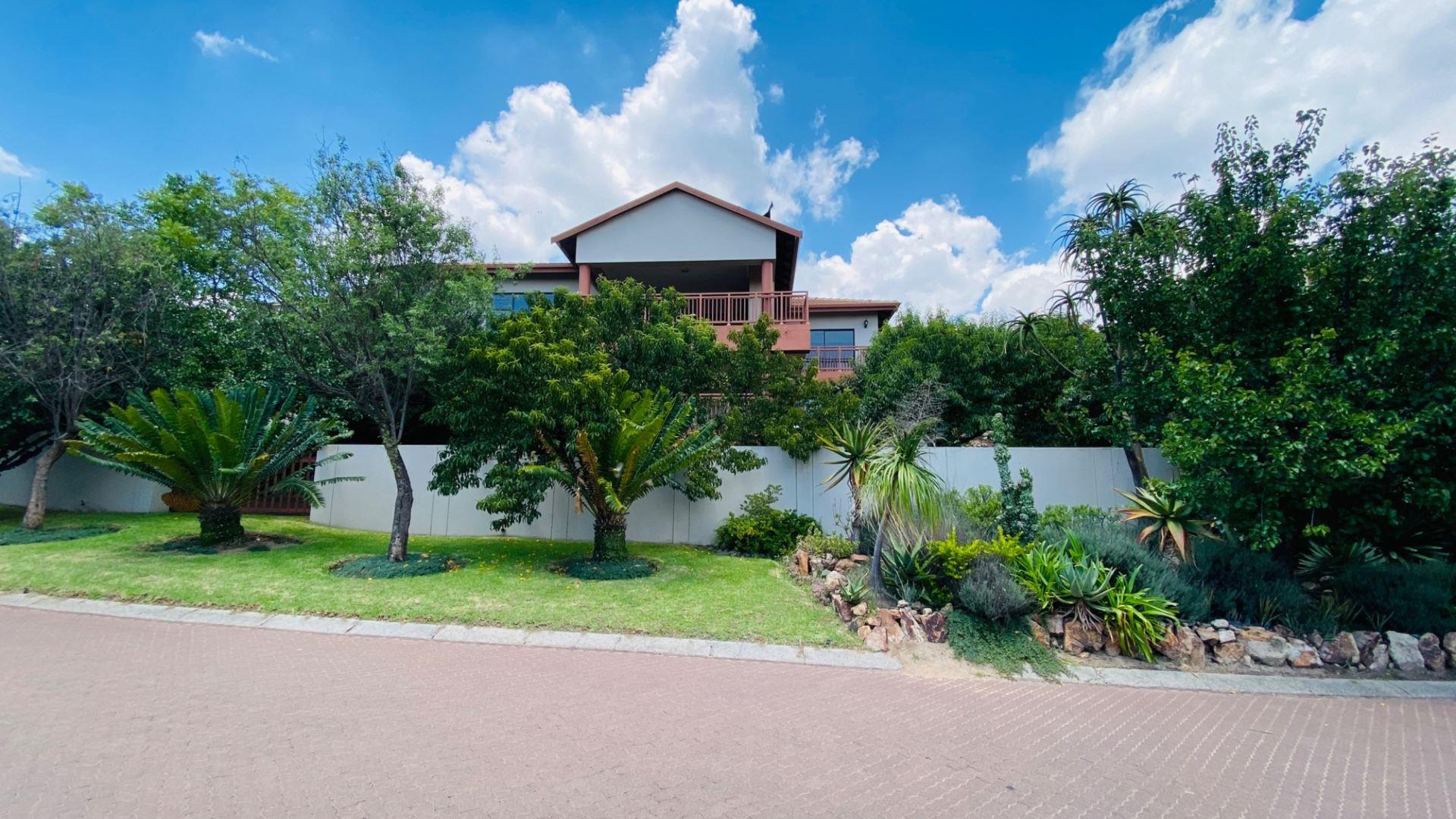 4 Bedroom House for sale in Reyno Ridge P24113904387