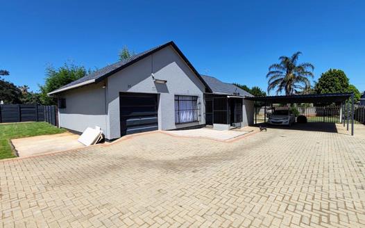 3 Bedroom House for sale in Culemborg Park