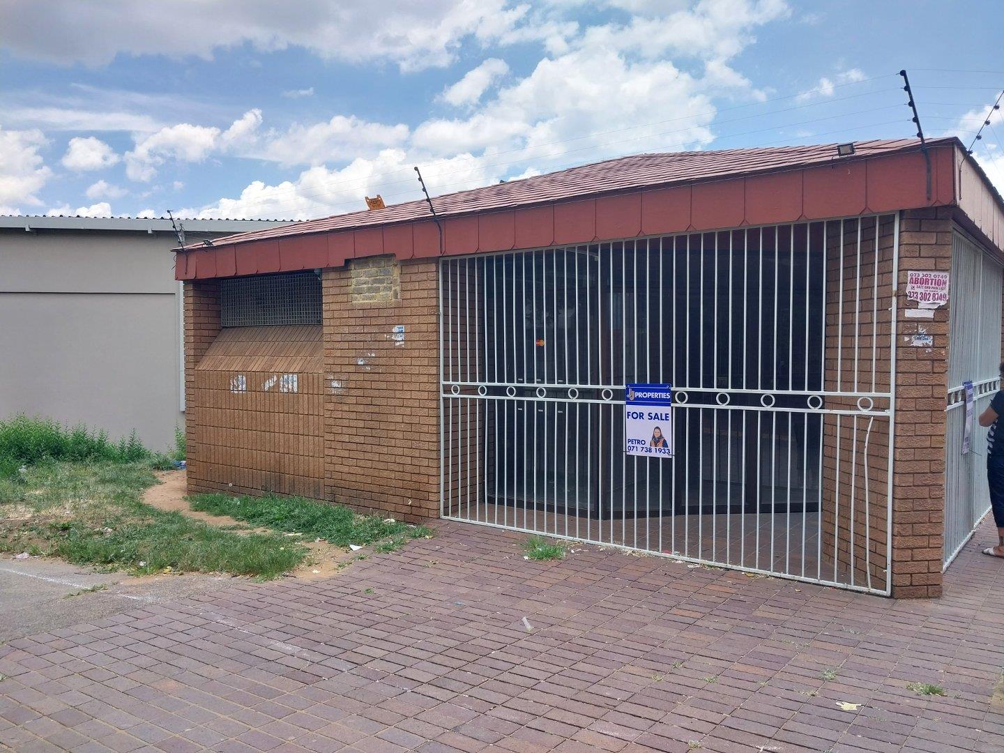 Commercial property for sale in Sasolburg Central - P24-113914124