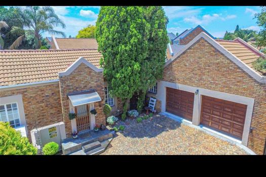 4 Bedroom House for sale in Dowerglen Ext 3