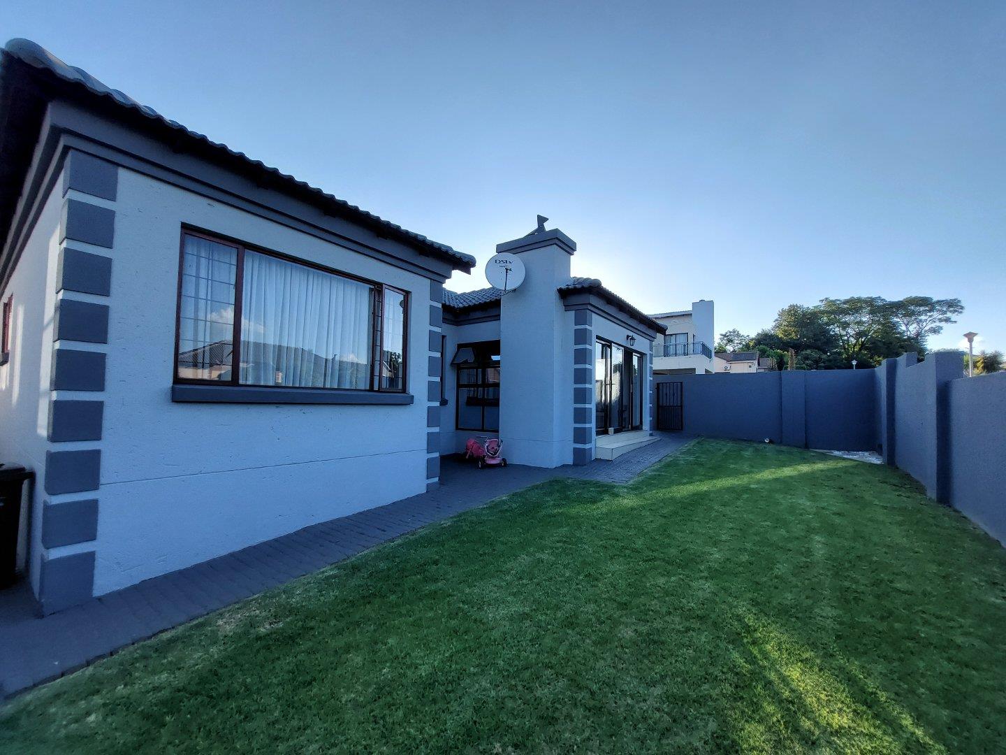 Thatchfield Estate Property Property and houses to rent in