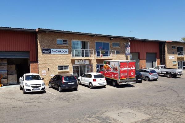 This is an upmarket mini warehouse in very good condition. The unit has just been ...