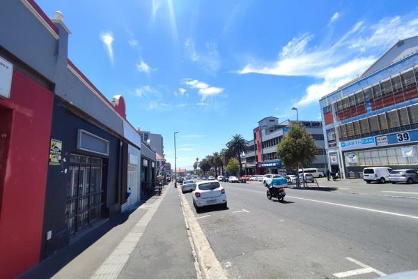 320 square meters of retail space to let in Salt River. Situated on busy Salt River ...