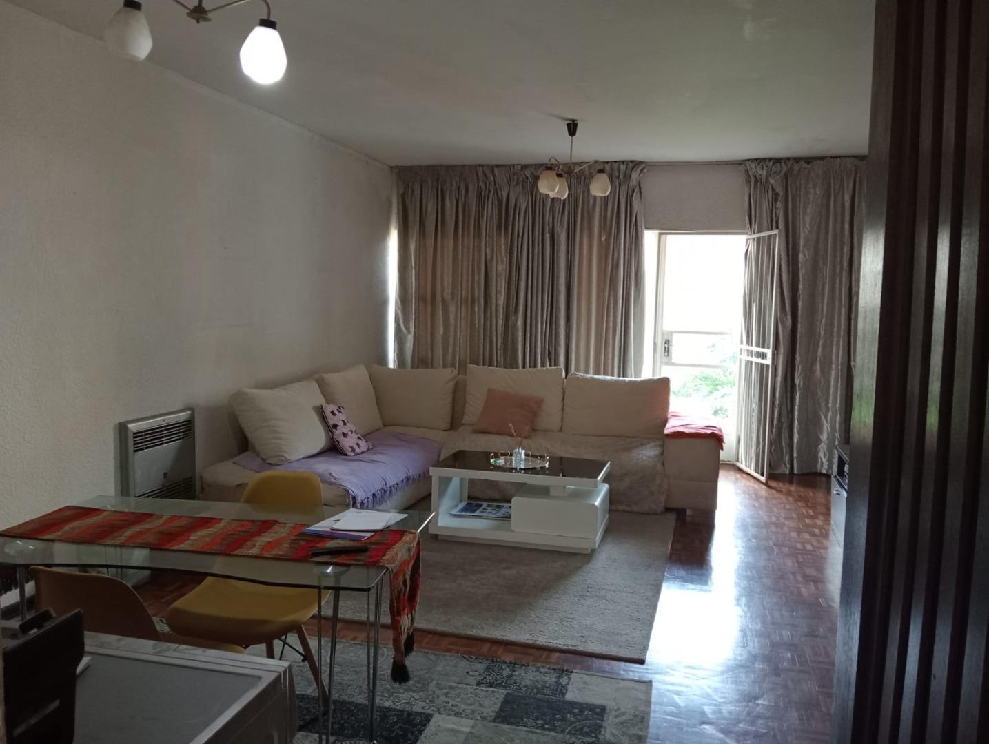 2 Bedroom Apartment / flat for sale in Windsor West 10 Ss Camelot, 21