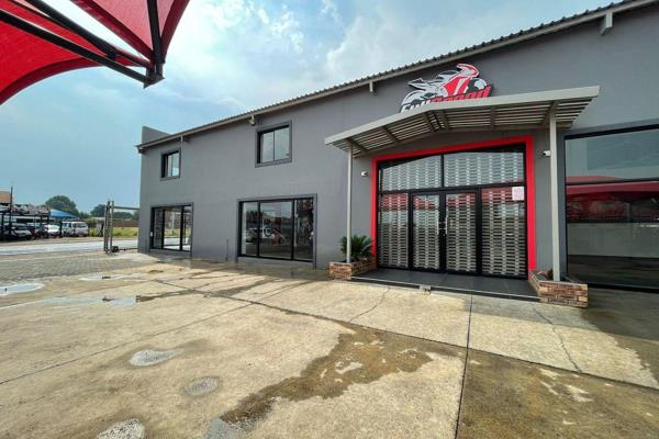 This stunning showroom measuring 500sqm is for sale in Boksburg. It is located in a ...