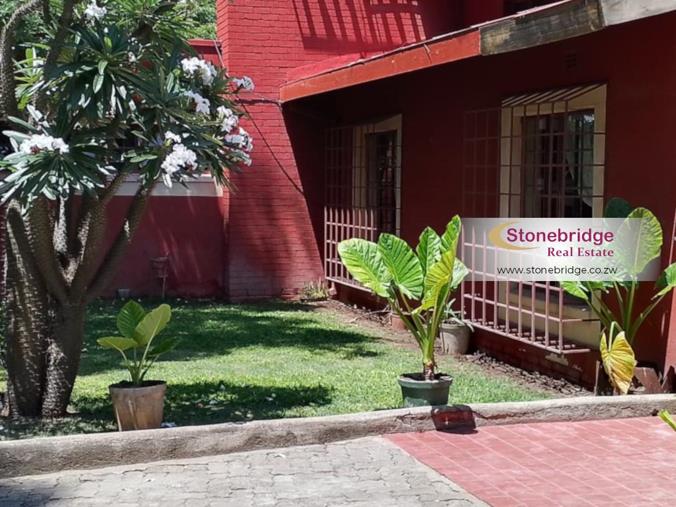 4 Bedroom House for Sale in Glengarry