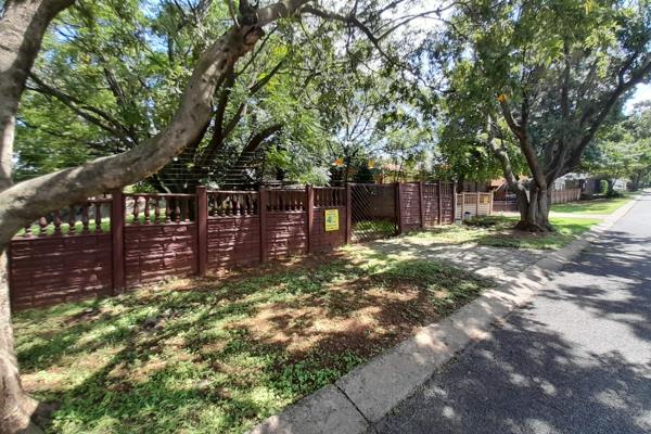 Vacant land with gate in front.

553 square meters, situated in Brackendowns.