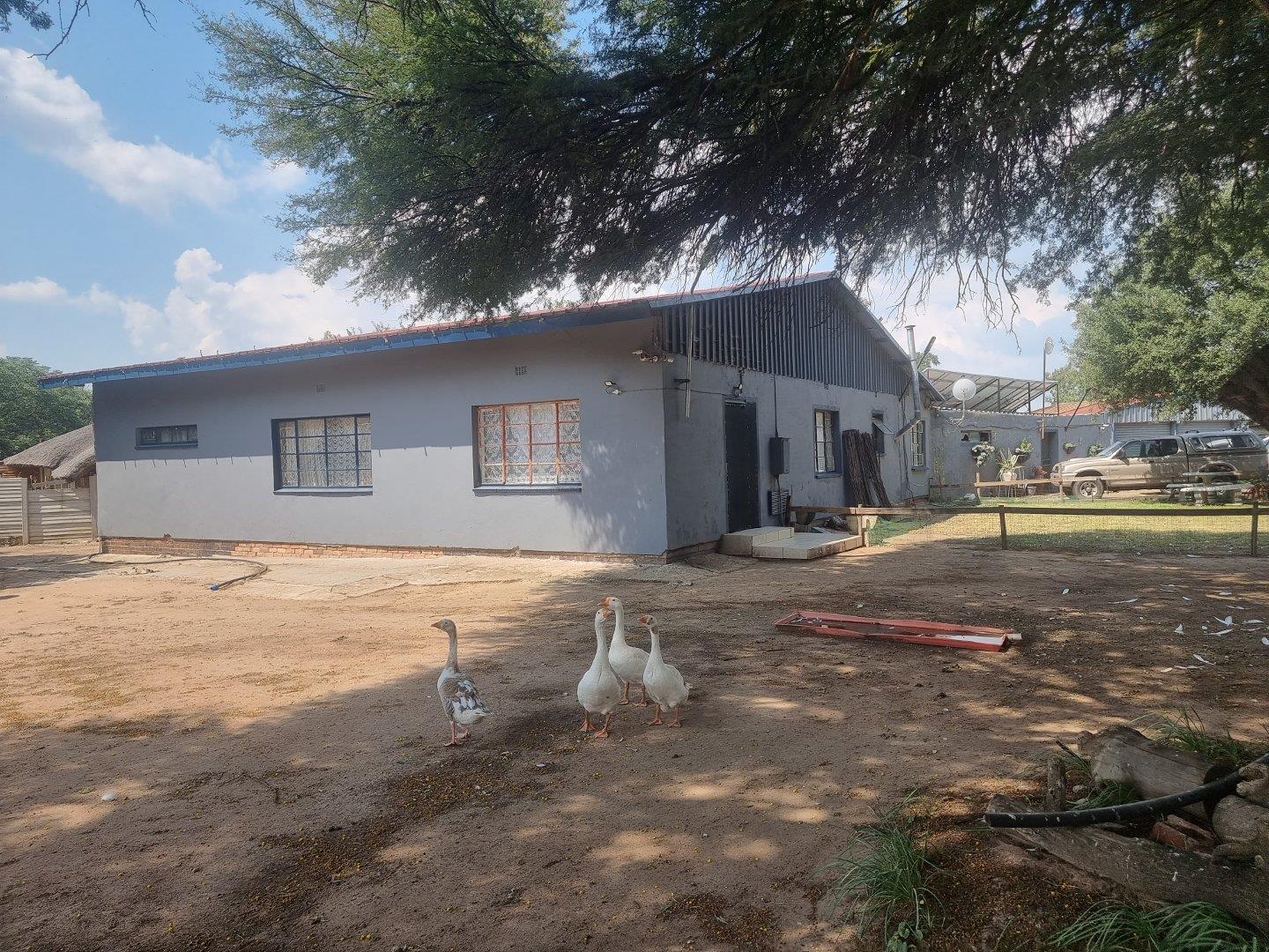 Farm for sale in Vischkuil P24113932832