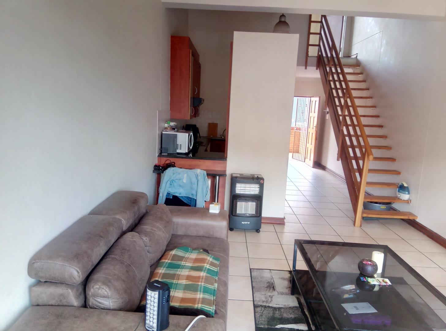 1 Bedroom Apartment / flat for sale in Hatfield - P24-113933996