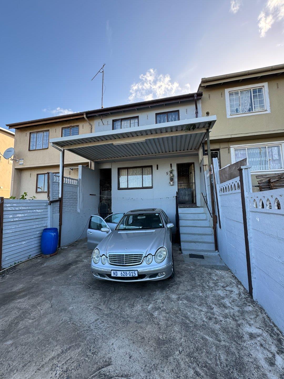 Eastbury Property Property and houses for sale in Eastbury