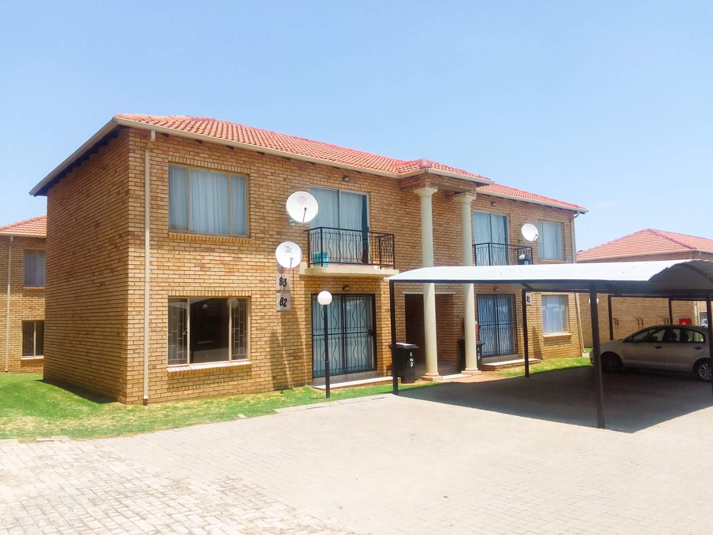 2 Bedroom Apartment / flat for sale in Greenhills P24113934770