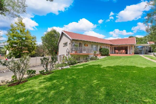 Reserved Price R1,950,000 - Seller asking R2,050,000.
Value adding separate flatlet with private entrance.
Passive income calculated ...