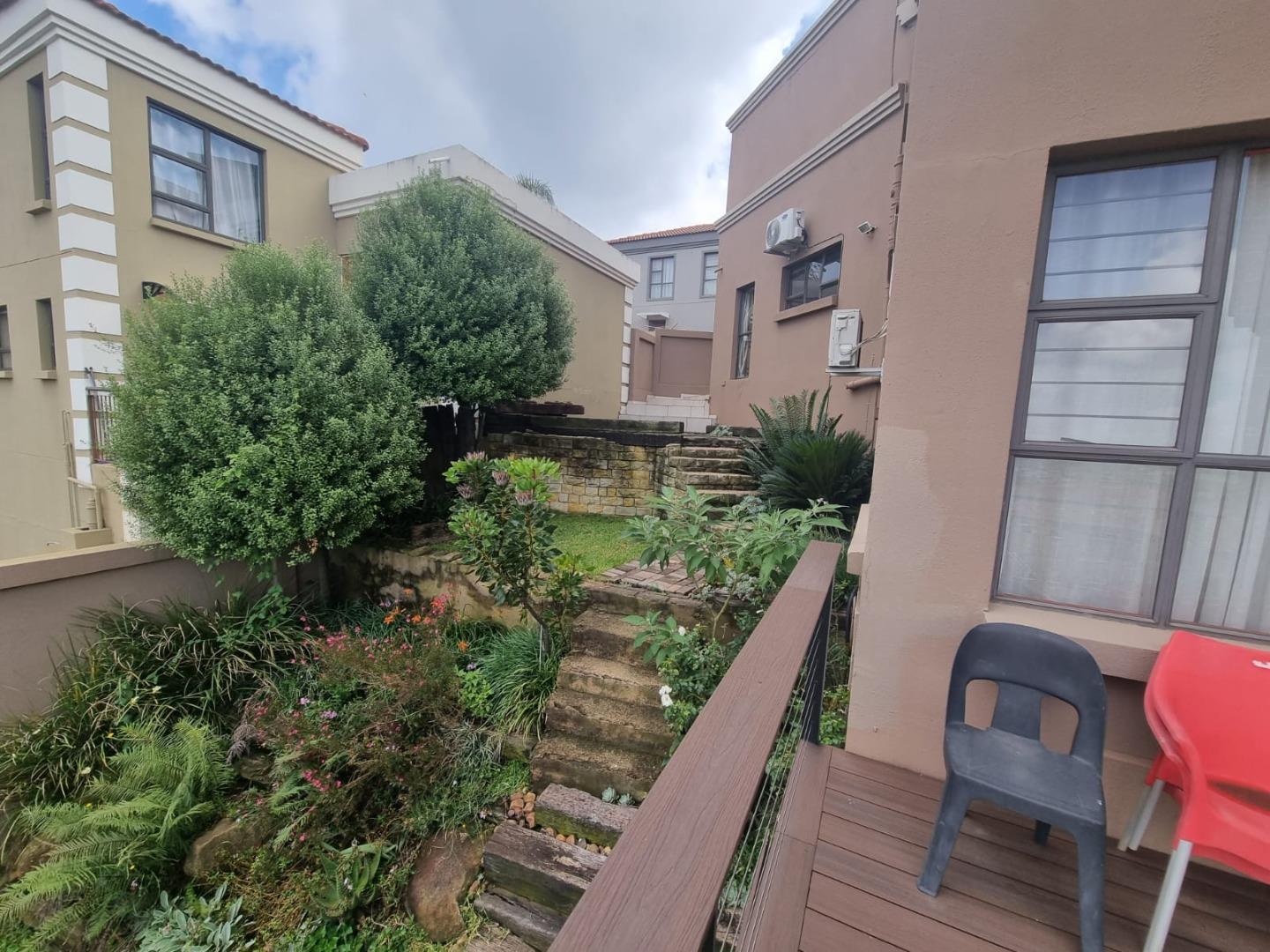 3 Bedroom House for sale in Bassonia Rock 5 Bassonia Rock, 5 Coal