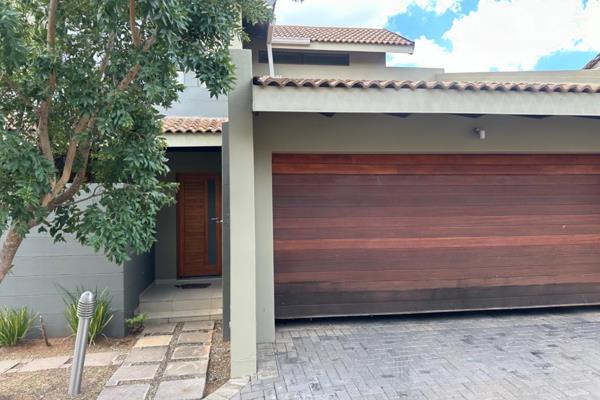 This is A Dream Townhouse, situated on the Corner??Priced to go!!!
Make an offer today????
Stunning Double Storey townhouse in Woodland ...