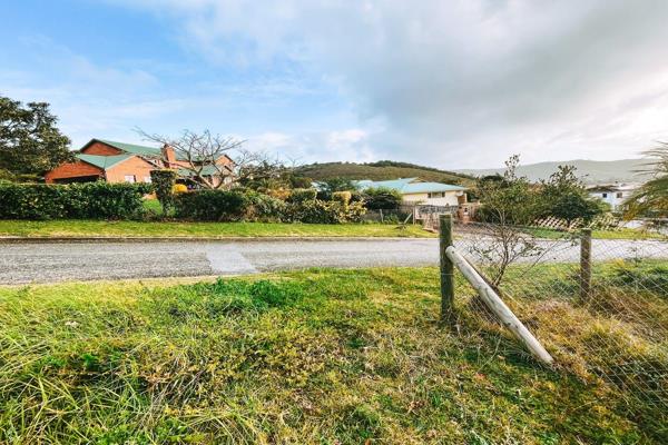 “The perfect canvas for your dream home in the heart of Rexford, Knysna. This vacant land offers a rare opportunity to do exactly what ...