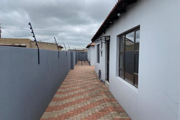 4 and 6 Bachelor flats in 2 different stands, one selling for R1 400 000.00 and the ...