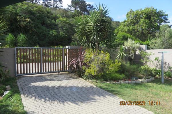 •	Concrete wall around the property
•	Security gate with a remote motor
•	Carport parking for 3 vehicles under roof
*      One ...