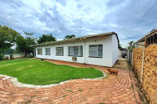 Prime location | corner stand | home, offices or multi lodging directly opposite sparks ...