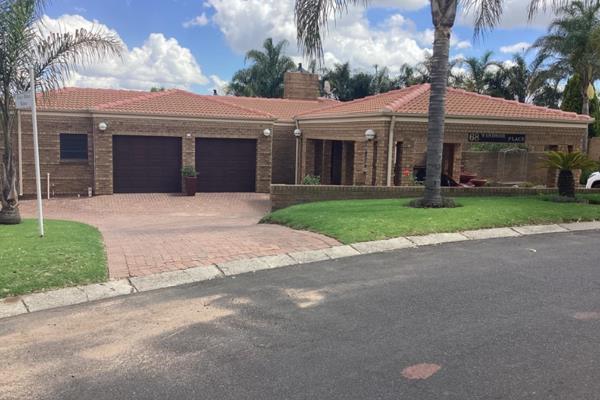 This stunning property is calling for your attention.
Secure and safe lifestyle living in one of the best complexes in Witbank.
This ...