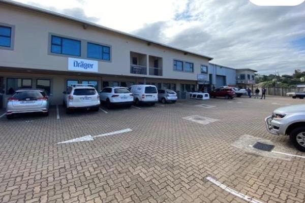 We are pleased to offer you the details of the industrial warehouse to let in Briardene, Durban.

Property Specifications:

- 215m2 ...