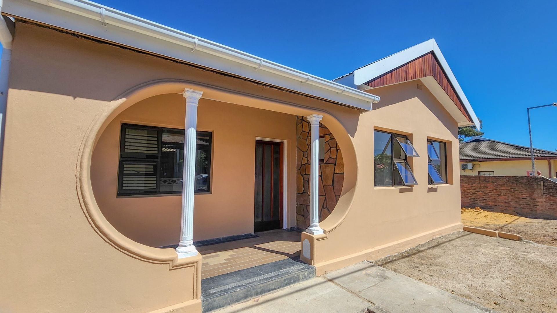 Paarl East Property Property and houses for sale in Paarl East