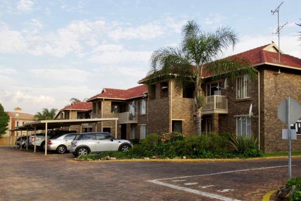 Well-maintained 2-bed apartment in Highveld Centurion

AVAILABLE 1 February ...