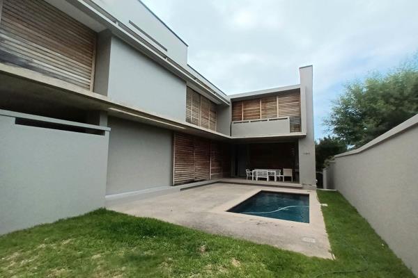 The ideal rental property for tenants looking for mid-term luxury rental in popular Overstrand. This house is situated on a quiet ...