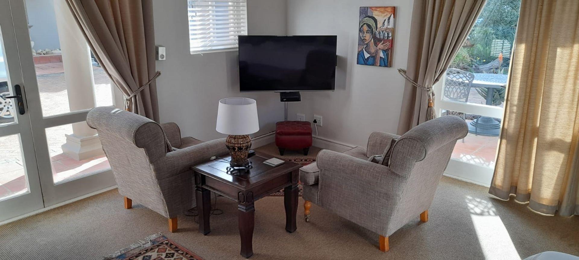 Photo of 1 Bedroom House to rent in Erinvale Golf Estate