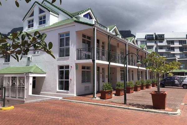 42 Roeland Square: Unit (95m2) comes with 3 parking bays (48.49.74)  approximately 13m2 ...